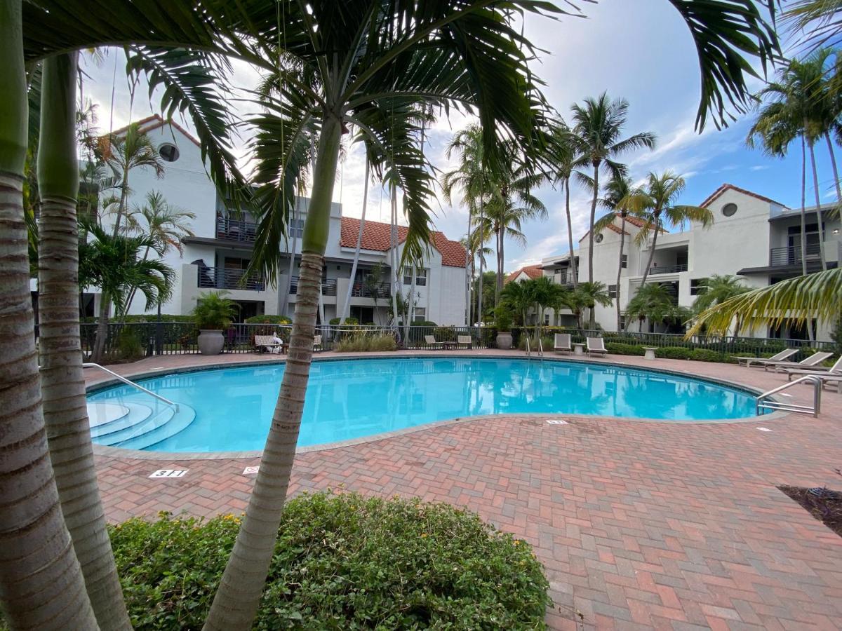 Dharma Home Suites Dania Beach At Sheridan Ocean Club Екстер'єр фото