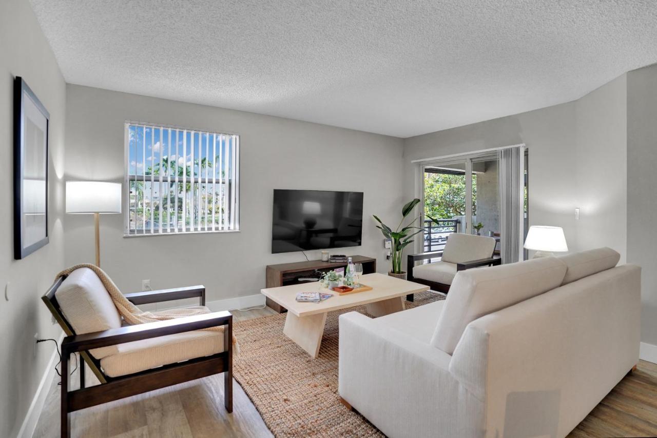 Dharma Home Suites Dania Beach At Sheridan Ocean Club Екстер'єр фото