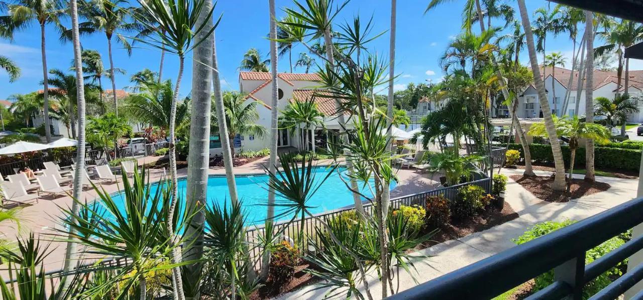 Dharma Home Suites Dania Beach At Sheridan Ocean Club Екстер'єр фото